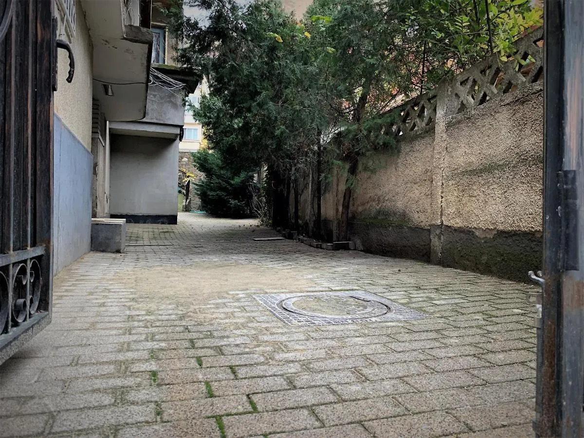 Apartamento City Center - Small&Cozy Studio Bucareste